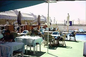 Emilio Hotel Luxor