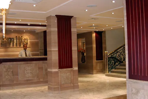 Emilio Hotel Luxor